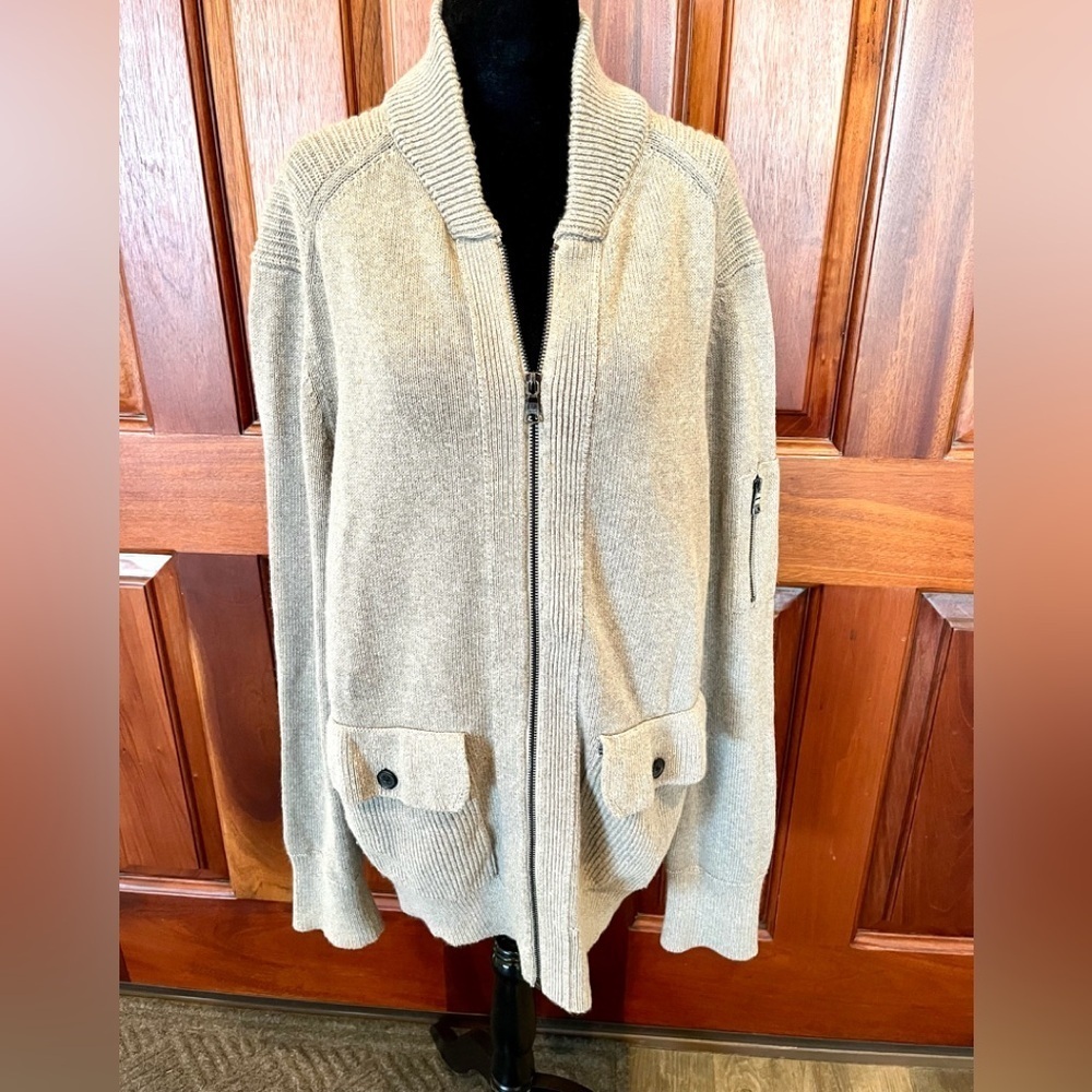 Banana Republic Men XL Cardigan Sweater Mr. Roger’s Grandpa Shawl Collar Pocket